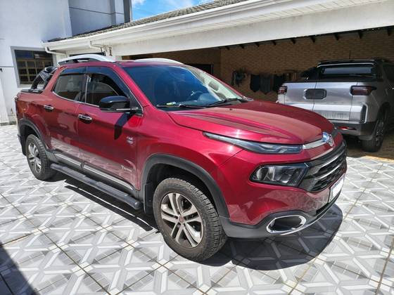 FIAT TORO 2.0 16V TURBO DIESEL VOLCANO 4WD AT9
